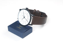 Load image into Gallery viewer, SQ38 Plano watch, PS-13