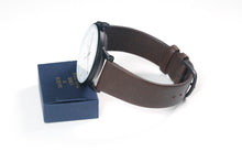 Load image into Gallery viewer, SQ38 Plano watch, PS-13