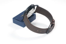 Load image into Gallery viewer, SQ38 Plano watch, PS-13