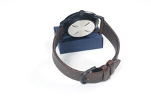 Load image into Gallery viewer, SQ38 Plano watch, PS-13