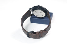 Load image into Gallery viewer, SQ38 Plano watch, PS-13